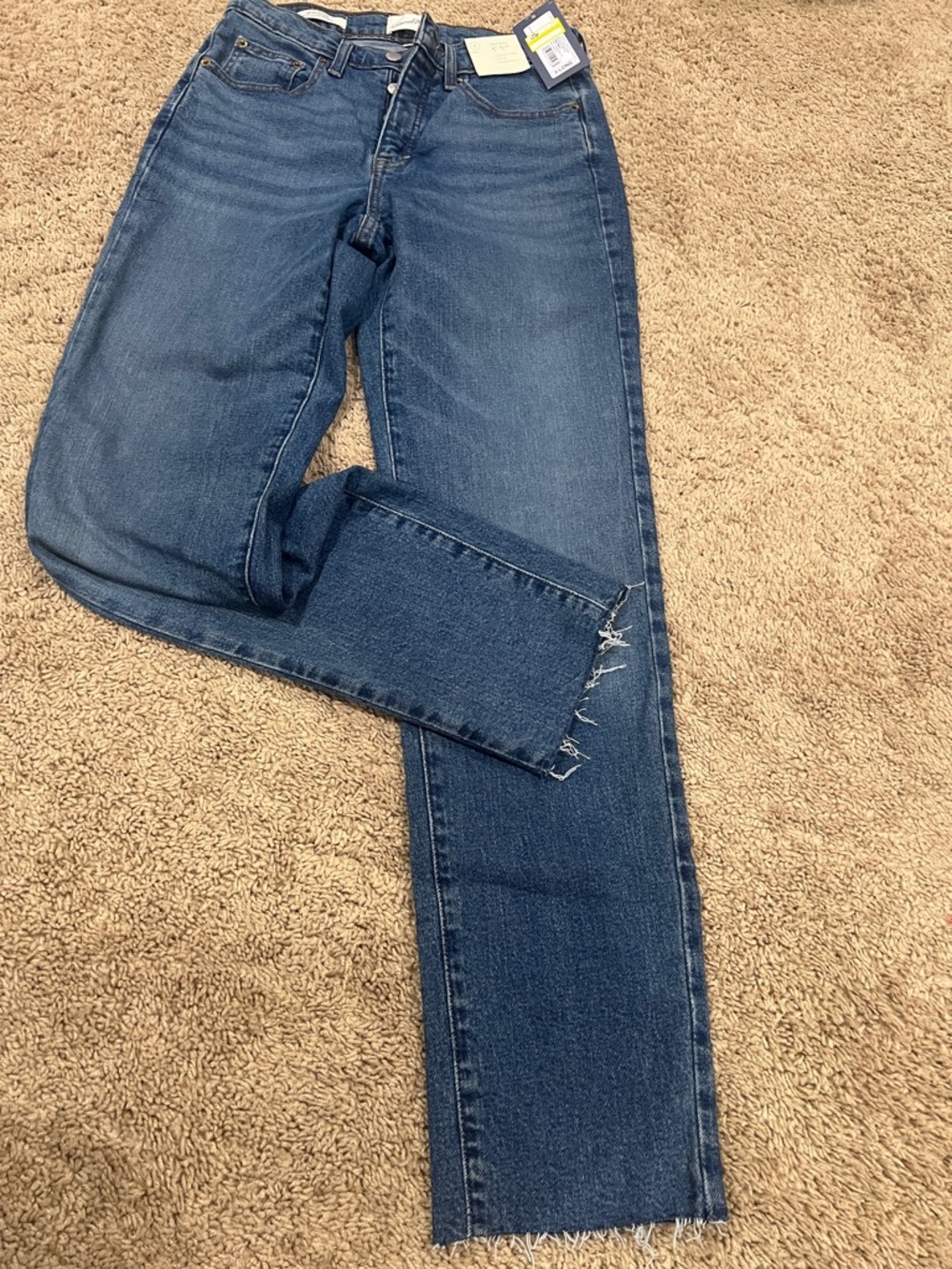 Universal Thread Dark Blue Straight Leg Jeans with Frayed Hem